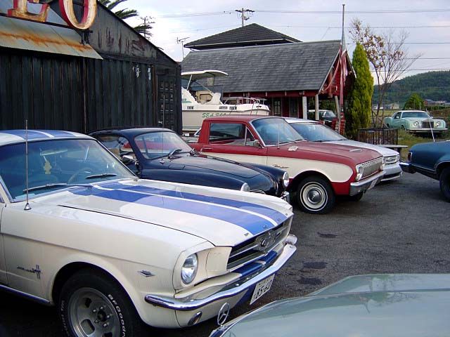 STUTZ 【スタッツ】