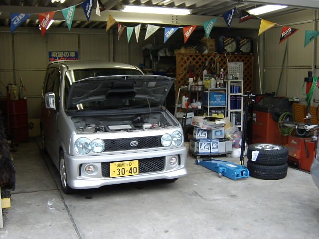 カーセール サンタス (有)参拾商事
