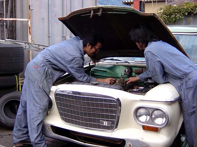 STUTZ 【スタッツ】