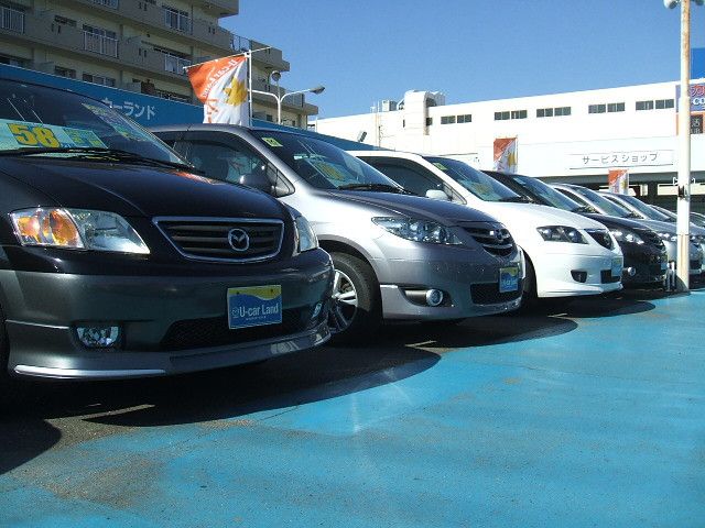 東海マツダ販売(株) 日永店