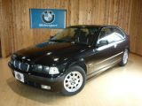 BMW 318ti