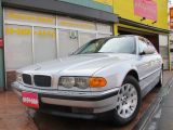 BMW 735i
