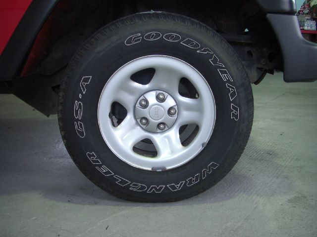�N���C�X���[ �W�[�v�E�����O���[ ���Îԏ��F���̑�
