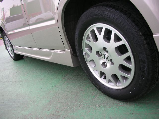 �N���C�X���[ 300 ���Îԏ��F���[�^�[