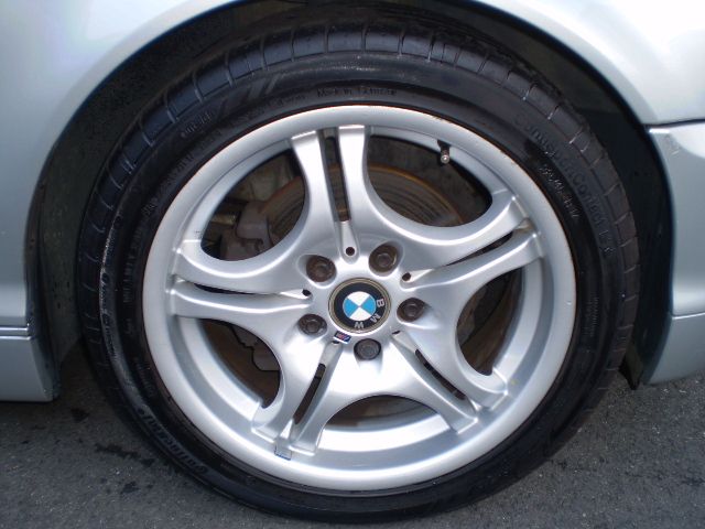 BMW 320i ���Îԏ��F���̑�
