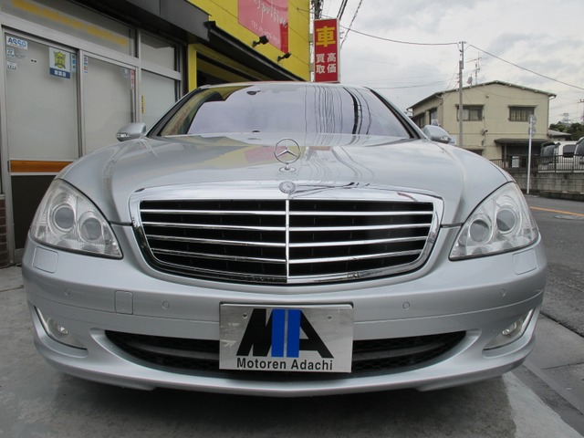 BMW 750i ���Îԏ��F����