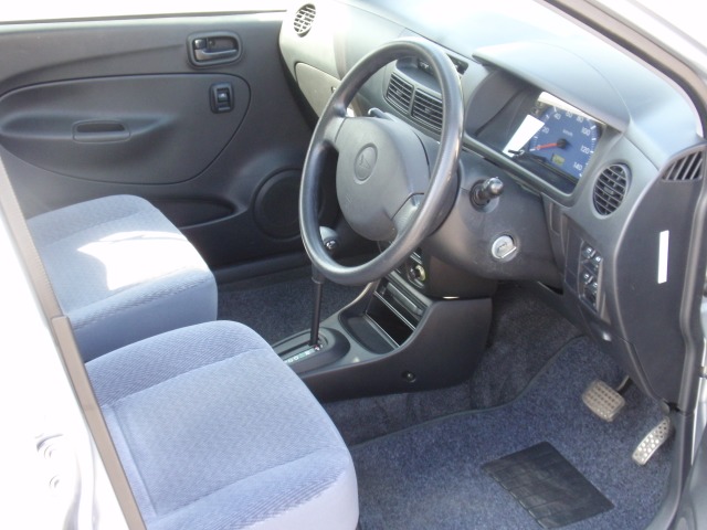 �����Z�f�X�E�x���c S600L�F����