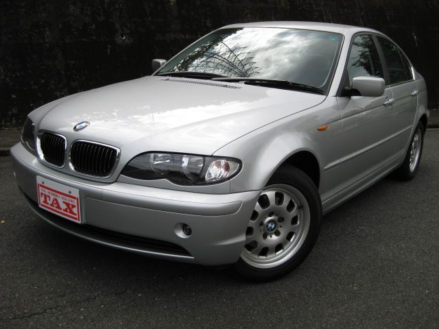 �{���{ V70 ���Îԏ��F���C��