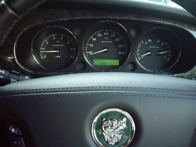 �W���K�[ XJ ���Îԏ��F���[�^�[