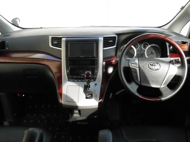 �����Z�f�X�E�x���c CLK200 ���Îԏ��F�G���W��