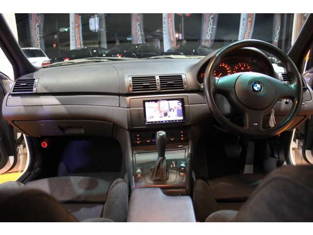 �g���^ �N���E�����S�� 2500 ���Îԏ�� �ڍׂ�����
