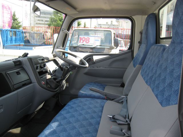 BMW 335i �J�u���I���F���̑�