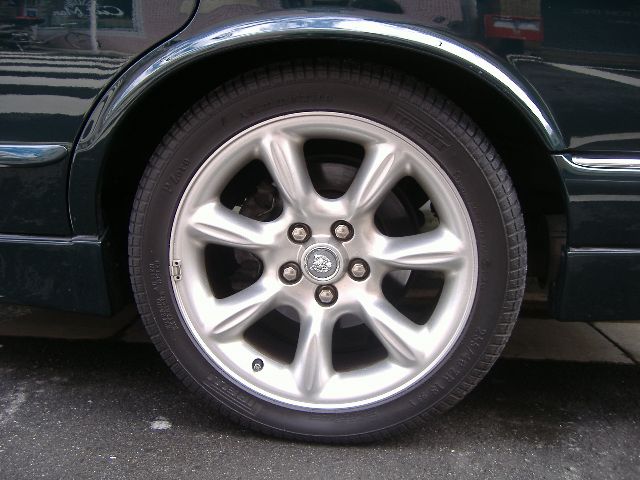 �W���K�[ XJR8 ���Îԏ��F���̑�