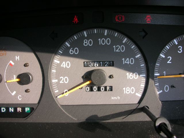 �g���^ �O�����r�A ���Îԏ��F���[�^�[