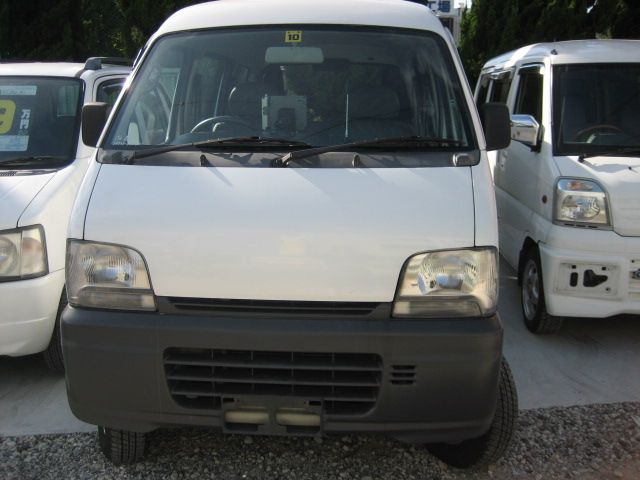 �t�H�[�h �T���_�[�o�[�h ���Îԏ��F����