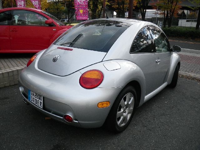 �A�E�f�B A4�A�o���g ���Îԏ�� �ڍׂ�����