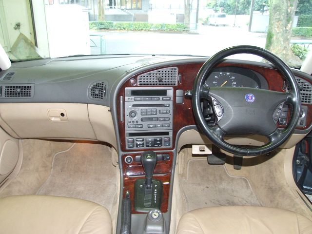 �T�[�u 9-5 ���Îԏ��F����