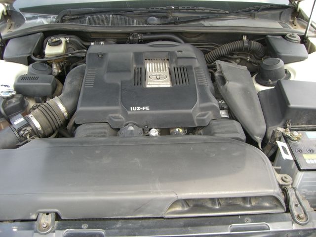 �g���^ �Z���V�I ���Îԏ��F�G���W��