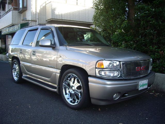 GMC ユーコン デナリ 