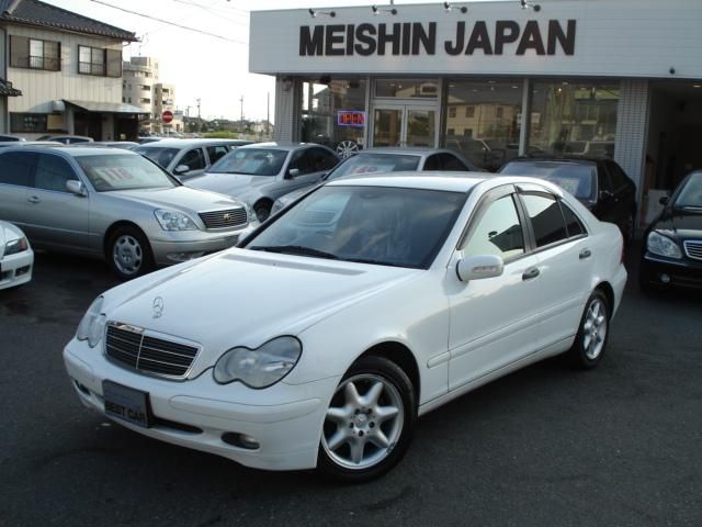 �����Z�f�X�E�x���c C180 ���Îԏ��F���C��
