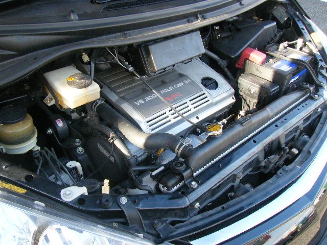 �g���^ �N���[�K�[ ���Îԏ��F���̑�