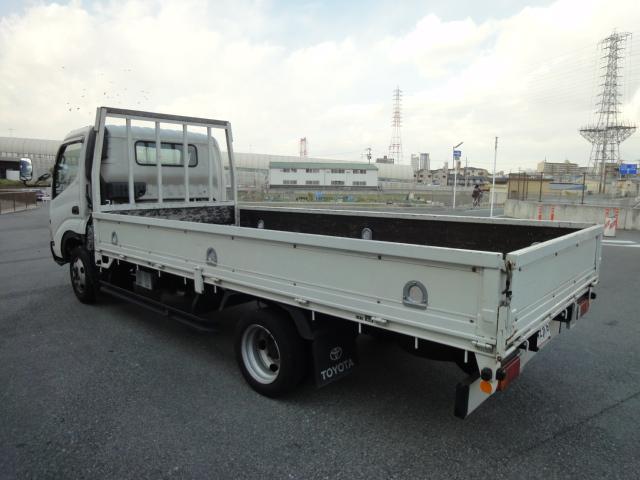 �N���C�X���[ 300C ���Îԏ��F���̑�