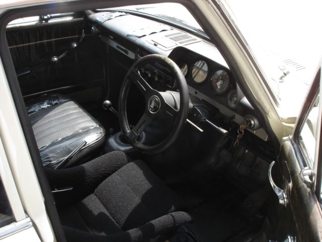 �j�b�T�� �X�J�C���C�� ���Îԏ��F����