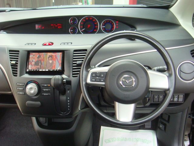 �g���^ �N���E���G�X�e�[�g�F���̑�