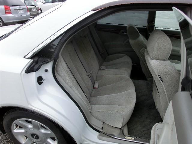 �{���{ V40 ���Îԏ��F�G���W��