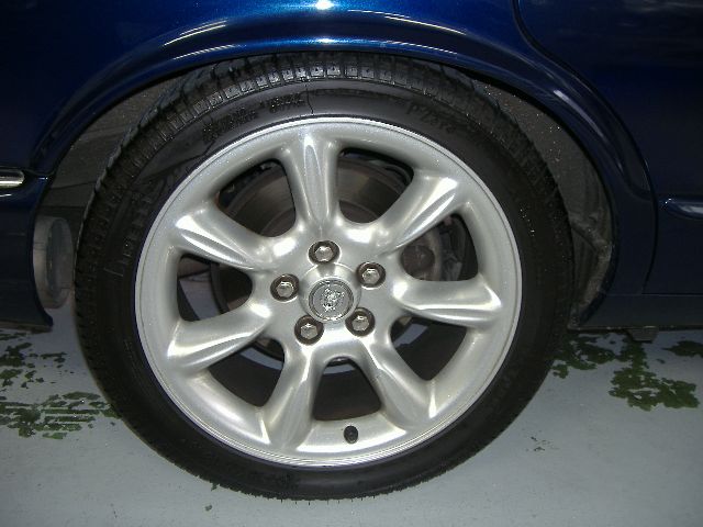 �W���K�[ XJR8 ���Îԏ��F���̑�
