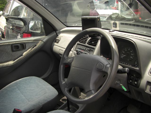 �X�Y�L �Z���{�E���[�h ���Îԏ��F����