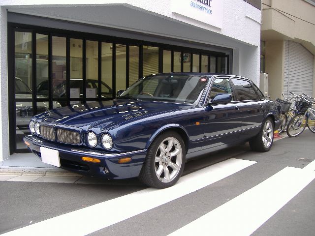 �W���K�[ XJR8 ���Îԏ��F���C��