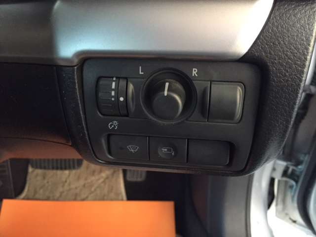 ���Y �}�[�` ���Îԏ�� �ڍׂ�����