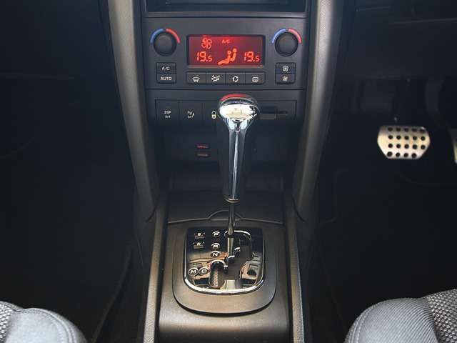 BMW M3 ���Îԏ��F���̑�