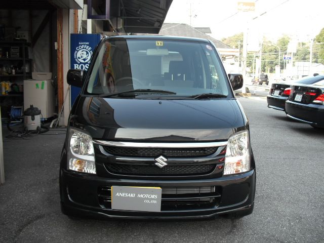 �A�E�f�B S8 ���Îԏ�� �ڍׂ�����
