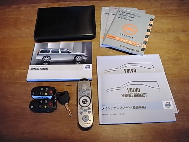 �{���{ V70 ���Îԏ��F���̑�