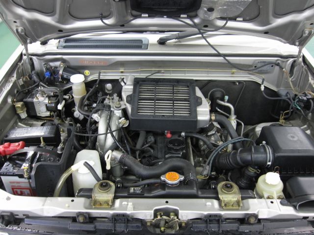 �{���{ V70 ���Îԏ��F���̑�
