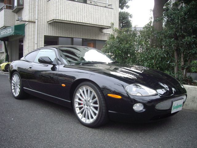 ジャガー XKR クーペ 