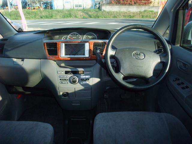 �ޥĥ� MPV