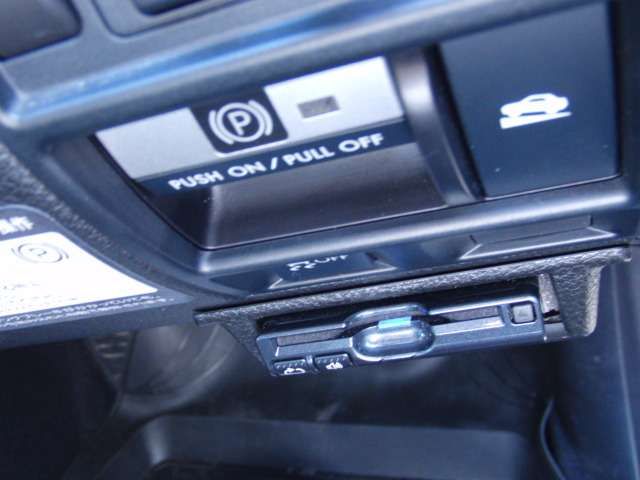 BMW 335i �J�u���I�� ���Îԏ��F���̑�