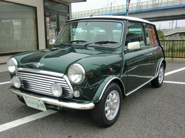 �A�E�f�B A4�F���C��