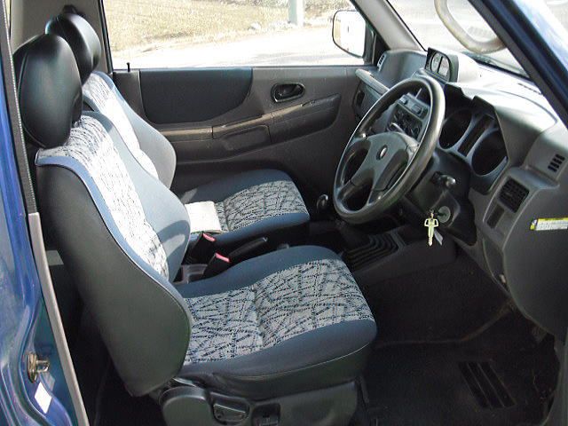 �{���{ XC70�F���̑�