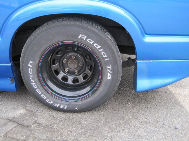 �X�Y�L �G�u���C ���Îԏ��F���̑�