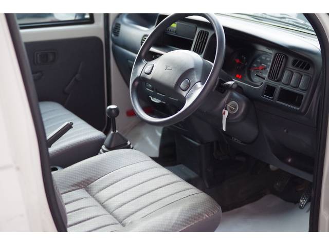 �{���{ C70�J�u���I�� ���Îԏ��F���̑�
