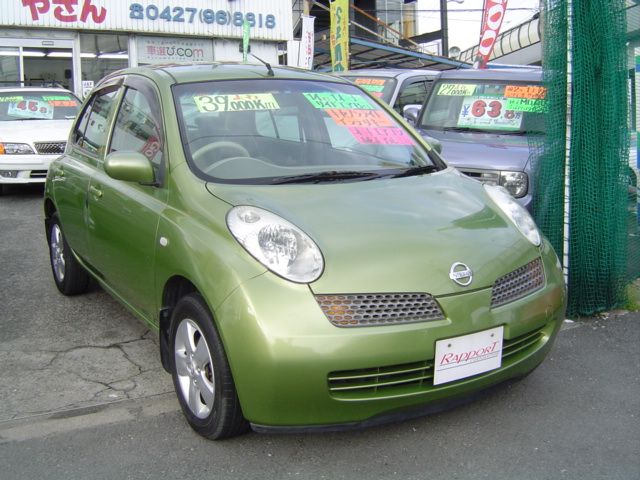 日産 マーチ