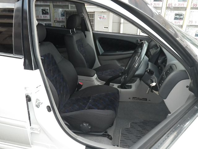 BMW 525i ���Îԏ��F���C��