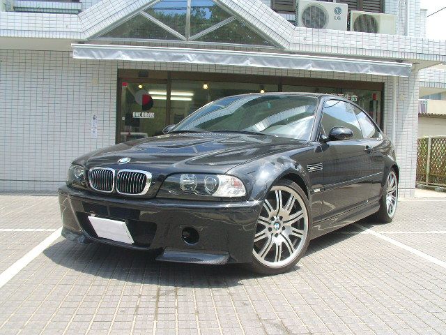 BMW M3CSL ���Îԏ��F���C��