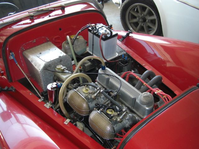 �E�G�X�g�t�B�[���h �E�G�X�g�t�B�[���h ���Îԏ��F�G���W��