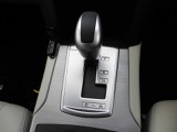 BMW M5 ���Îԏ��F���̑�