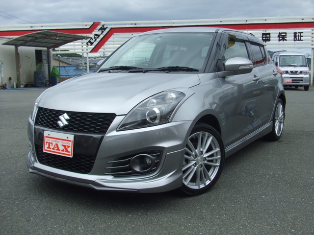 �j�b�T�� �X�J�C���C�� GT-R ���Îԏ��F���